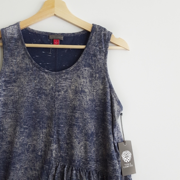 ▪︎Vince Camuto▪︎Zen Bloom Tank Top - Picture 3 of 8